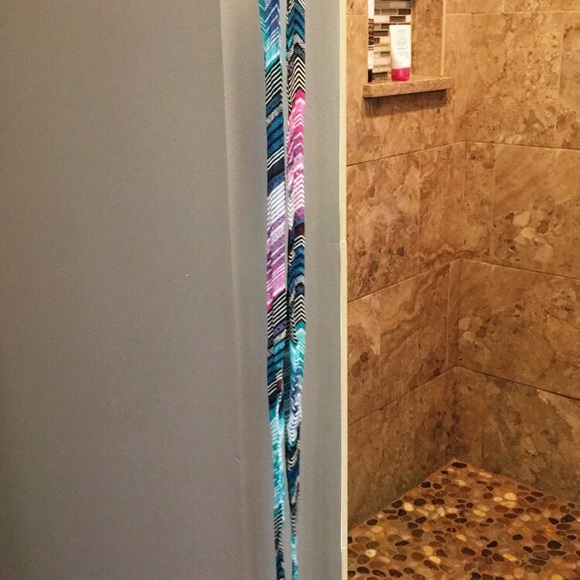 Fun and colorful dress - Picture 6 of 6